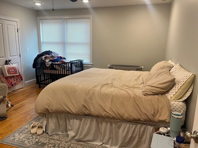 Building Photo - 45 Spring St