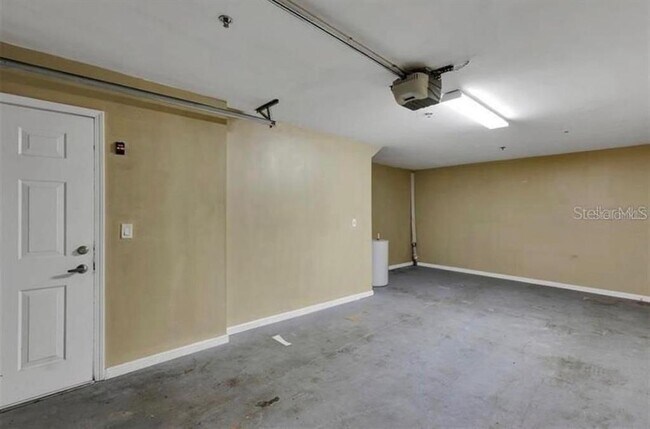 Building Photo - 12102 Poppy Field Ln