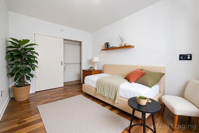 Building Photo - 1830 S Ocean Dr