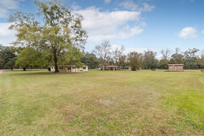 Building Photo - 9344 US-69