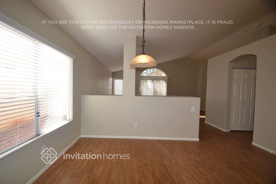 Building Photo - 1744 Matador Way