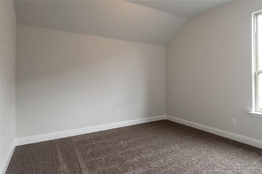 Building Photo - 4004 Knollbrook Ln