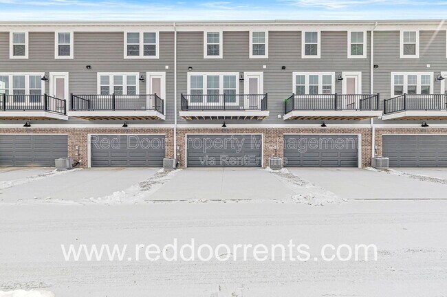 Building Photo - 7314 W County Rd 600 N