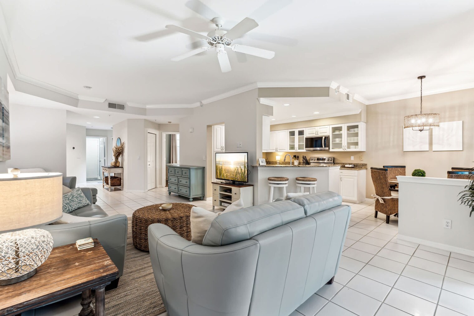 Building Photo - 24833 Lakemont Cove Ln