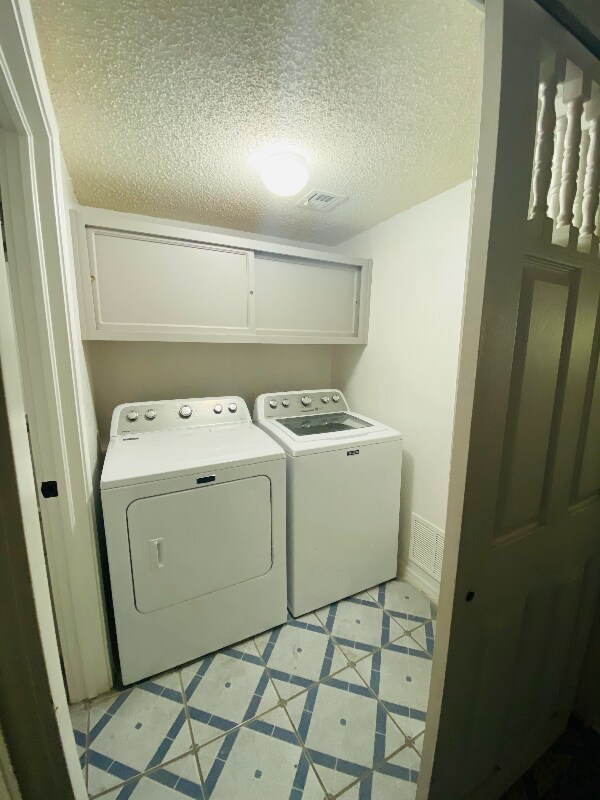 Building Photo - 11055 Breeze Ct