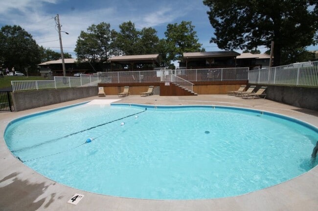 Building Photo - Live at Notch ESTATES- CLOSE TO SILVER DOLLAR CITY