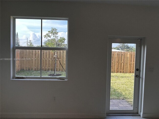 Building Photo - 2345 NW 131st Cir