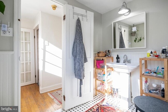 Building Photo - 516 Kauffman St