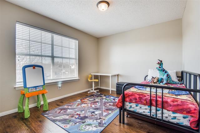 Building Photo - 5000 Evergreen Dr