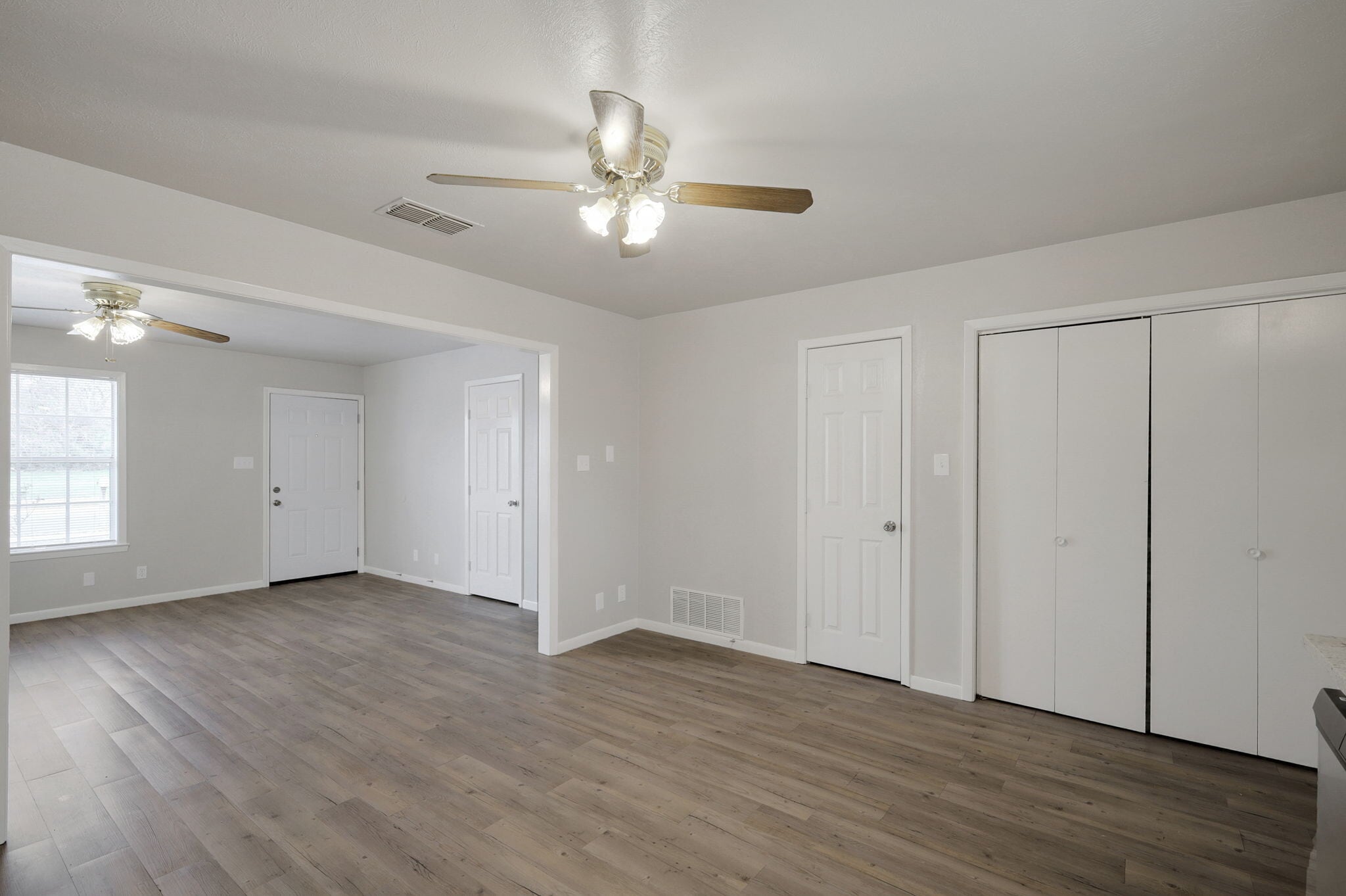 Building Photo - 608 Uland St