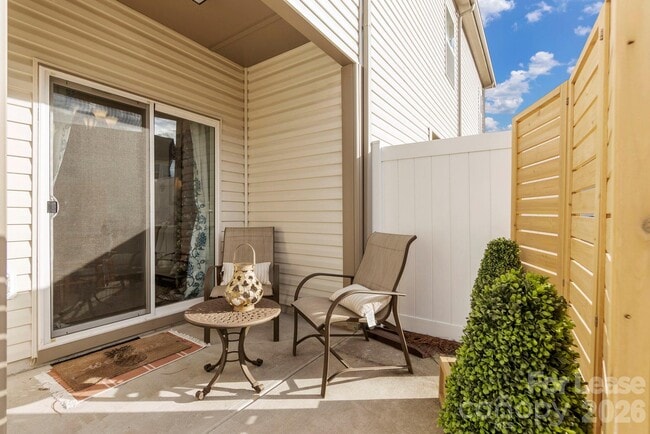 Building Photo - 13917 Clayborn St