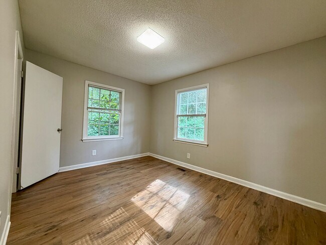 Building Photo - 2316 Fitzgerald Ave