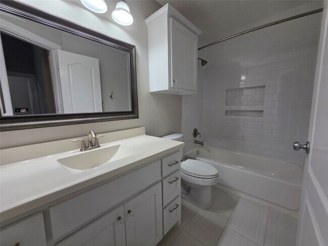 Building Photo - 6146 Bradie Ct