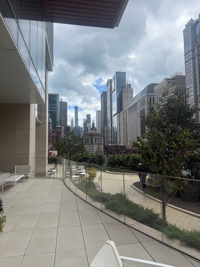 Building Photo - 313 W Wolf Point Plaza