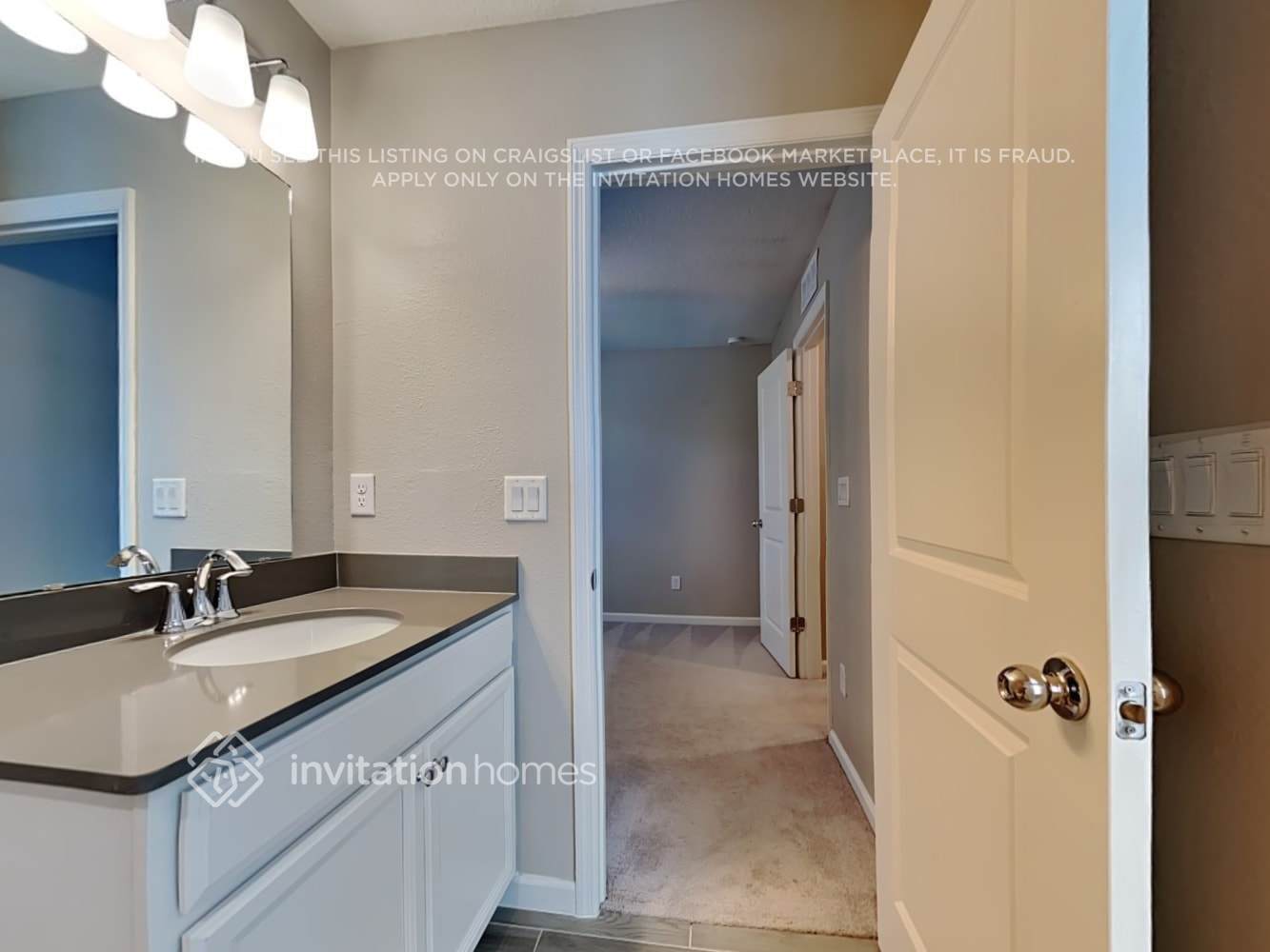 Building Photo - 13274 Shore Grass Dr