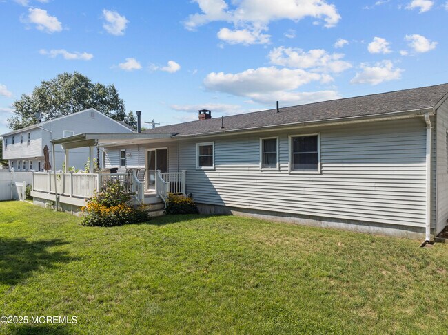 Building Photo - 178 Cranberry Rd