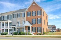 Building Photo - 1232 Old Trail Dr