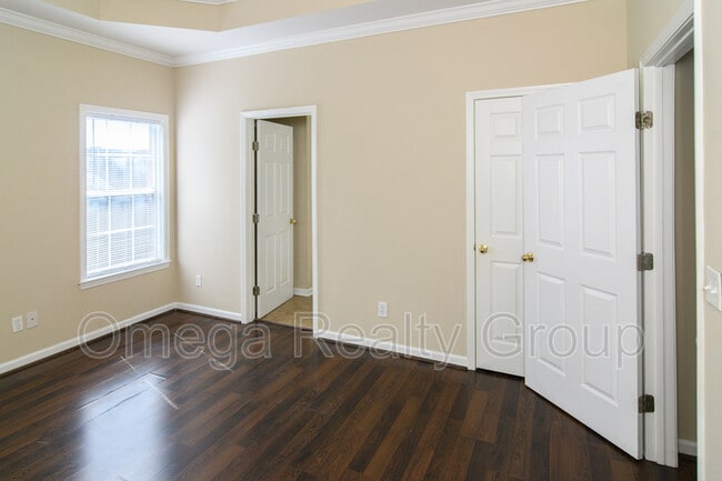 Building Photo - 503 Enclave Cir