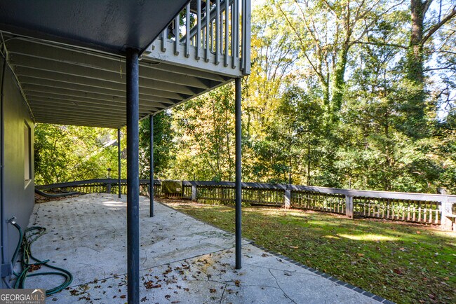 Building Photo - 2704 Margaret Mitchell Dr NW