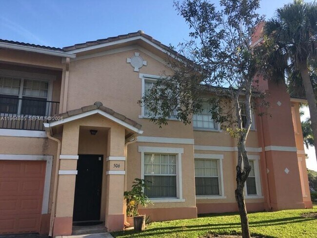 Building Photo - 506 Belmont Ln