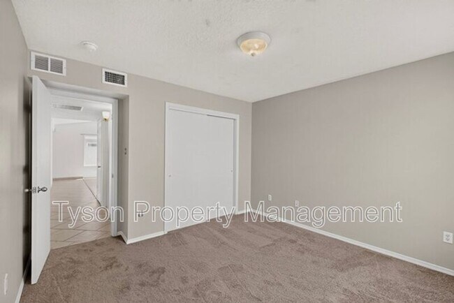 Building Photo - 6126 Costa Brava Ave NW