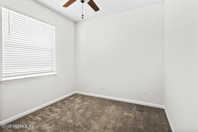 Building Photo - 3067 Alpin Dr
