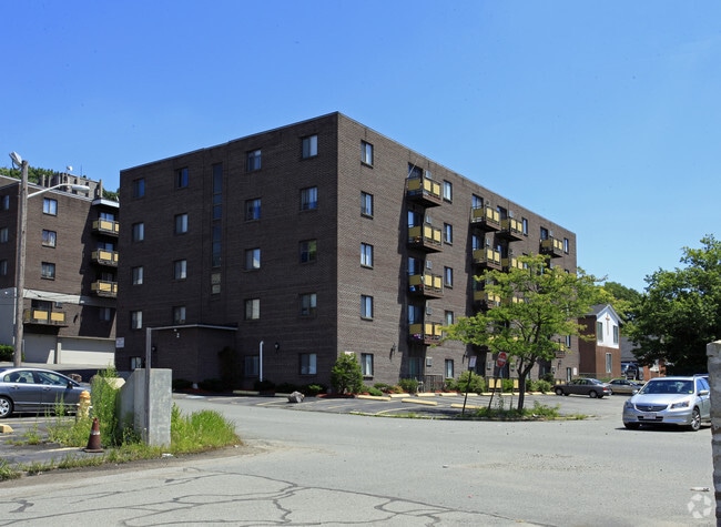 Primary Photo - Li-Jo Apartments