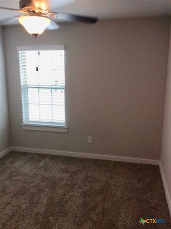 Building Photo - 562 Creekside Frst