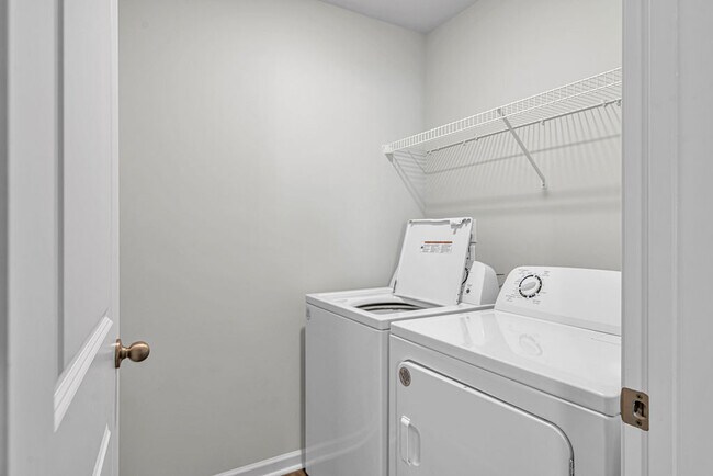 Building Photo - 419 Turp Landing Ln
