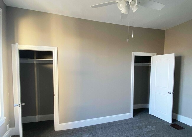 Building Photo - 114 W Nixon St