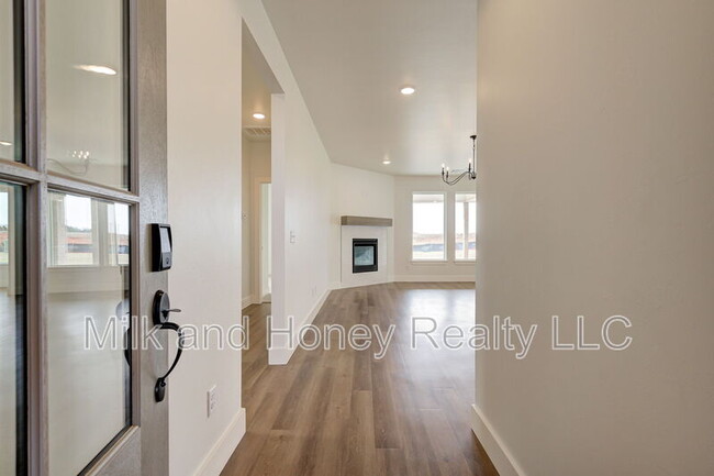 Building Photo - 9304 NW 146th St