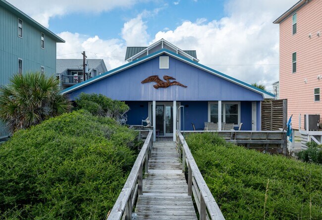 Building Photo - OCEANFRONT FURNISHED OFF-SEASON RENTAL-STA...