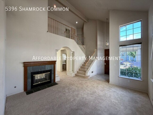 Building Photo - 5396 Shamrock Common