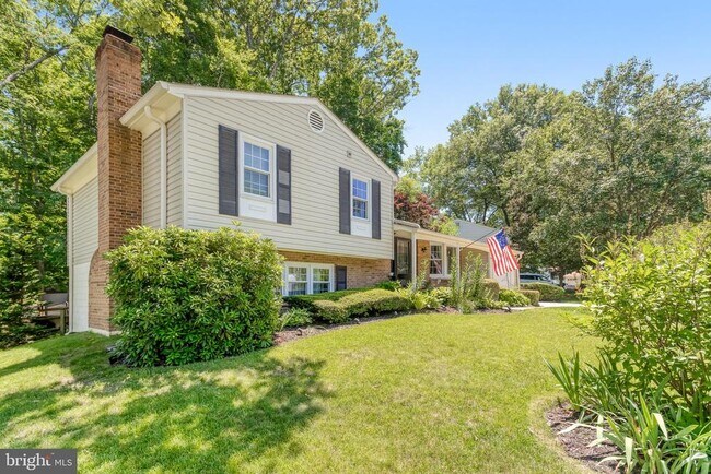 Building Photo - 12077 Willowood Dr
