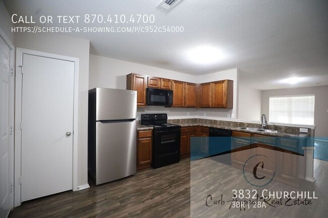 Building Photo - 3832 Churchill-