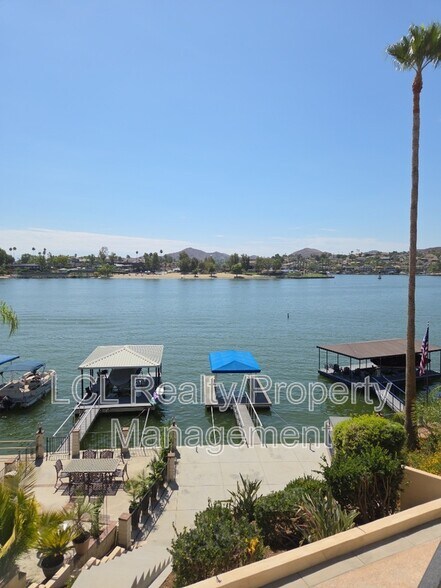 Building Photo - 29880 Longhorn Dr