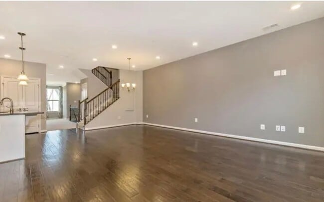 Building Photo - 6214 Margarita Way