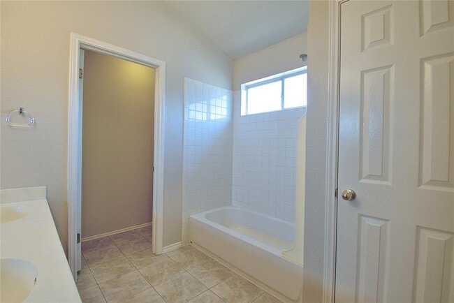 Building Photo - 3224 Texas Topaz Dr