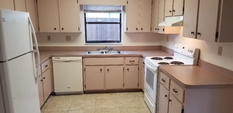 Building Photo - 7450 Mead Dr