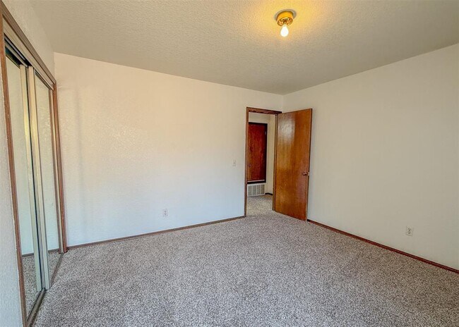 Building Photo - 3908 NW 68th St
