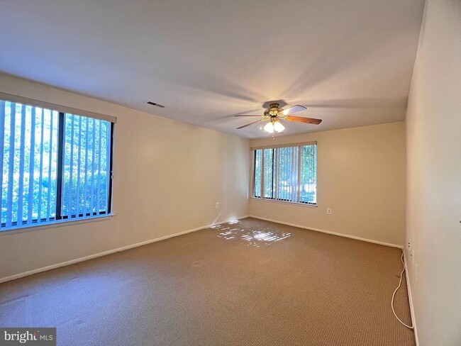 Building Photo - 18140 Chalet Dr