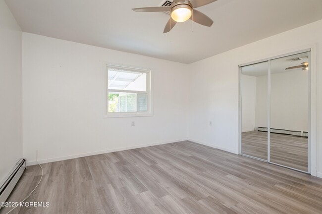 Building Photo - 11 St Pierri Ct