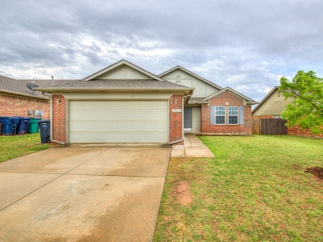 Building Photo - Charming Home in Edmond + Edmond Schools