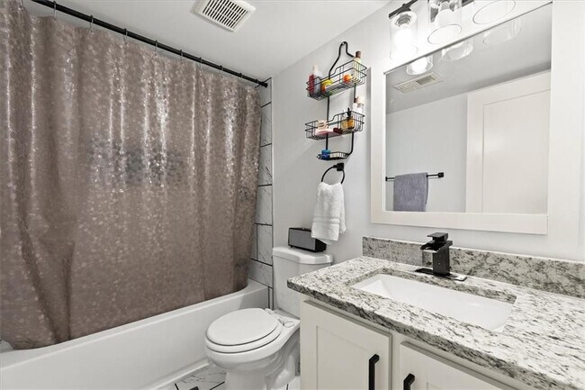 Building Photo - 6338 Stablewood Way