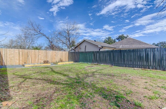 Building Photo - 12911 Quinn Trail