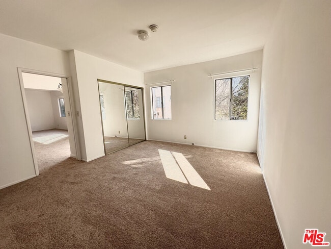 Building Photo - 6069 1/2 Cashio St