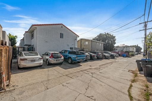 Building Photo - North Park Beautiful Townhome Two Weeks FREE 3 bd / 2.5 ba 2-story w/Private Patio Yard, Parking,...