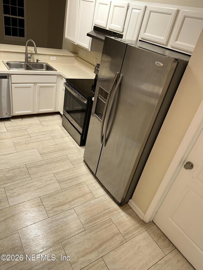 Building Photo - 1707 Biscayne Bay Cir