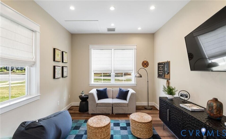 Building Photo - 14428 Michaux Village Dr