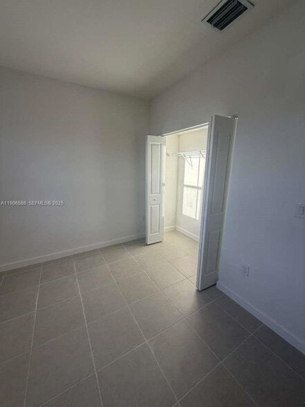 Building Photo - 16203 SW 147th Ave